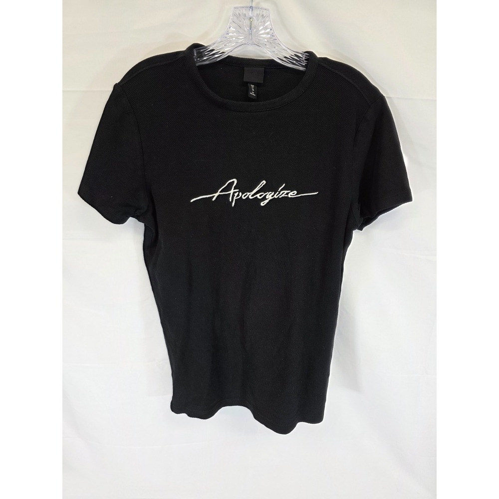 HM Mens Apologize Embroidered Graphic T-Shirt Black Textured Knit‎ XS